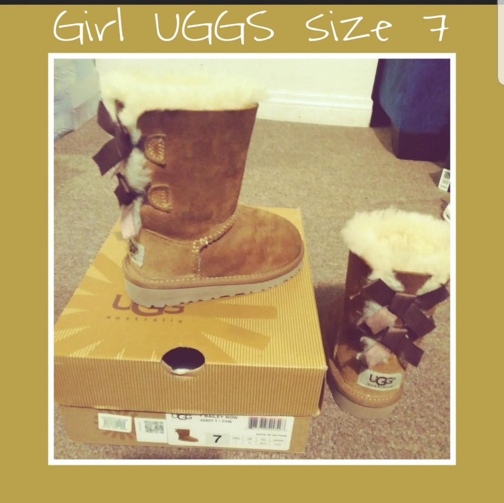 Ugg toddler boots
